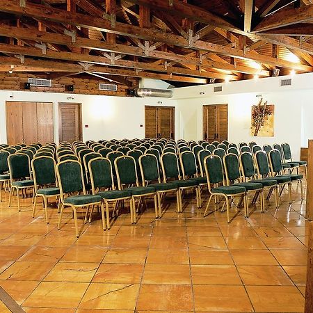 Avaris Hotel Karpenisi Ngoại thất bức ảnh